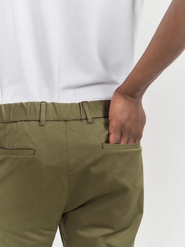 SANVT Regular Chinohose 'The Perfect Shorts'‌‌‌‌‌‌‌ in Grün