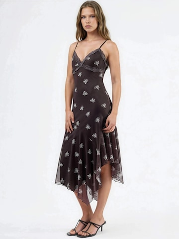 Hiccup Kleid in Braun