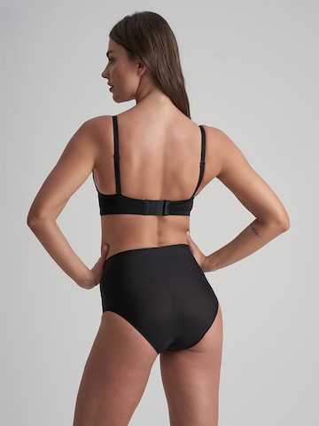 Bye Bra Shaping slip ' Waist Control Brief ' in Black