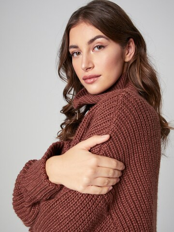 millane Sweater 'Veronica' in Brown
