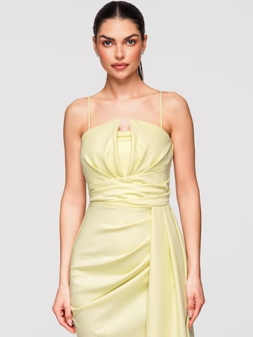 Robe de soirée Ombre en jaune