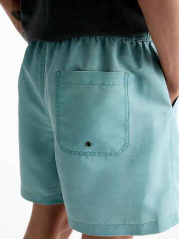 Shorts de bain Pull&Bear en vert