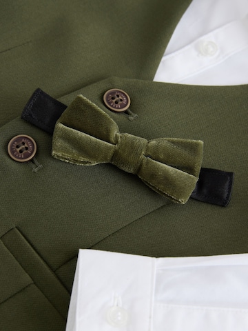 Next - Conjunto en verde