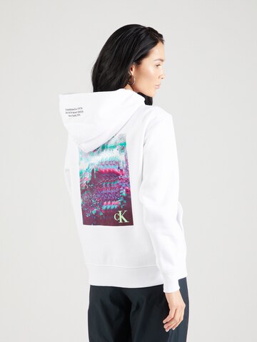 Calvin Klein Jeans Bluzka sportowa w kolorze biały