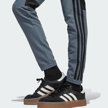 Effilé Pantalon de sport 'Tiro 25 Essentials' ADIDAS PERFORMANCE en bleu