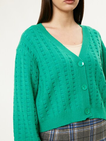 Influencer Knit Cardigan in Green