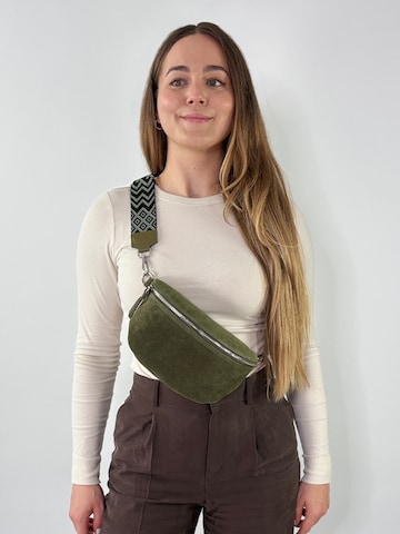 lePelou Gürteltasche 'NOA medium' in Grün