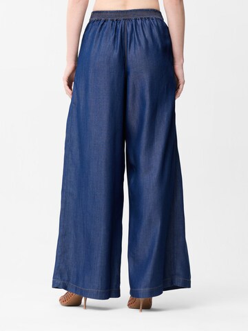 adl Flared Jeans in Blue