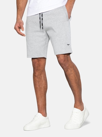 Threadbare Regular Broek in Grijs: voorkant