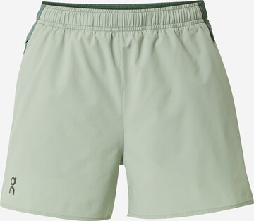 Regular Pantalon de sport On en vert : devant