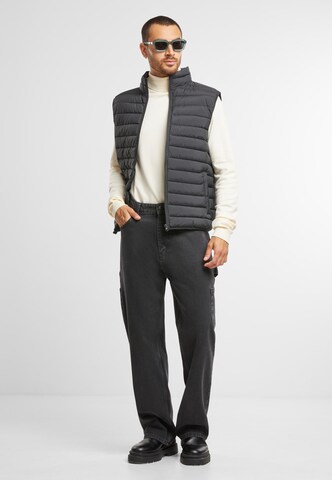 Gilet di Urban Classics in nero