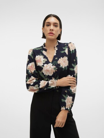 Bluză 'EASY JOY' de la VERO MODA pe albastru