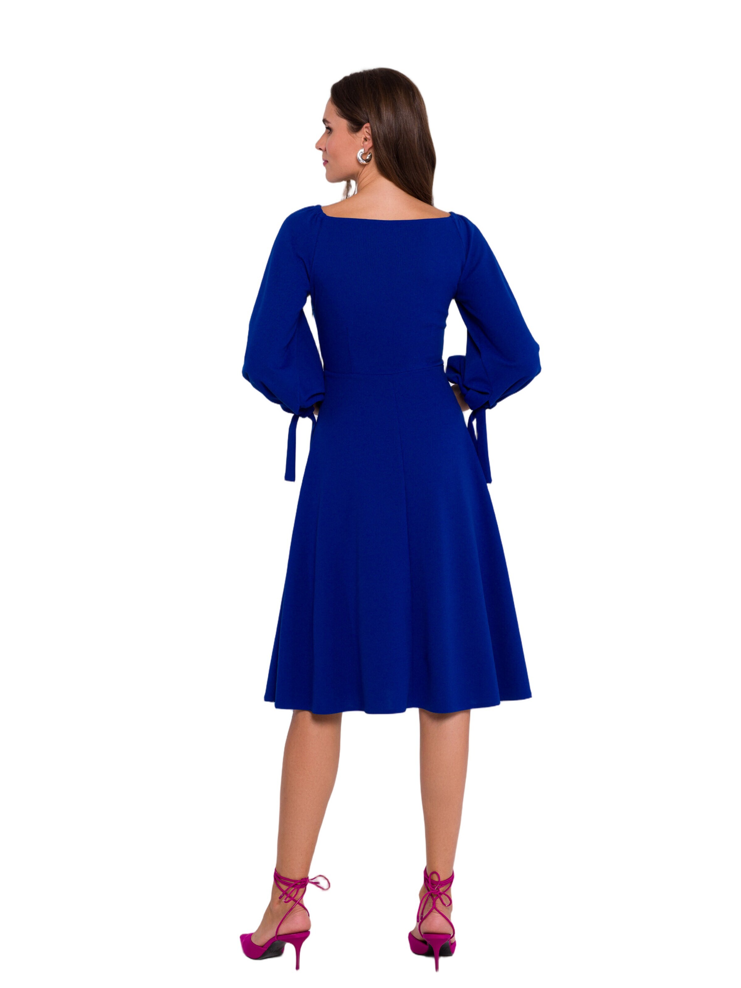 Rochie de la Stylove pe albastru