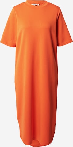 b.young - Vestido en naranja: frente