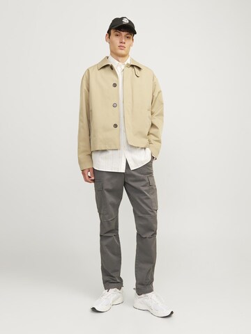 Effilé Pantalon cargo 'JPStace JJTucker' JACK & JONES en gris