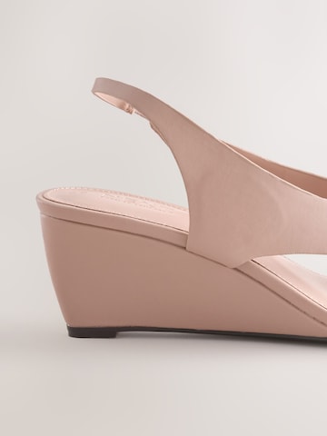 Next - Chinelos de dedo 'Forever Comfort' em bege