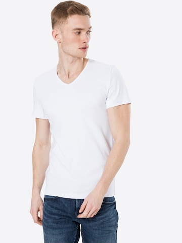 MUSTANG Shirt 'Aaron V' in White: front