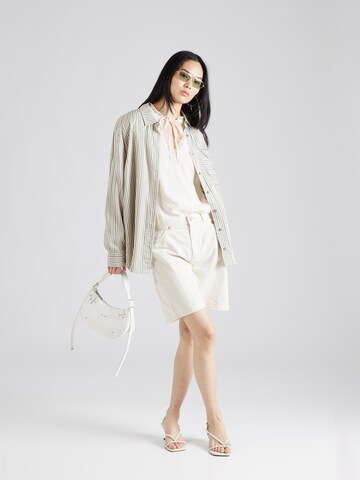 Chemisier 'KATINKA' VERO MODA en beige