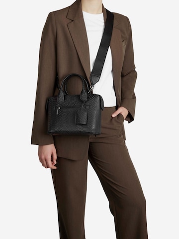 MARKBERG Handbag in Black: front