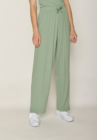 GREENBOMB Wide leg Trousers in Green: front