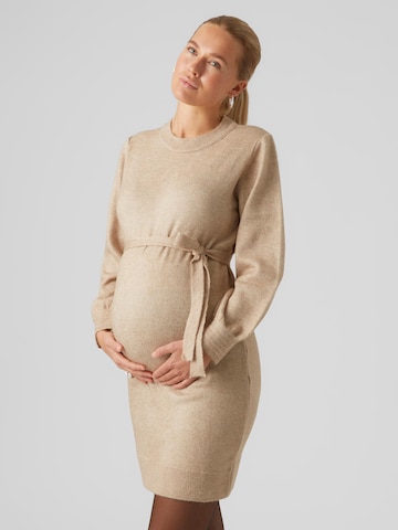 Robes en maille 'New Anne' MAMALICIOUS en beige : devant