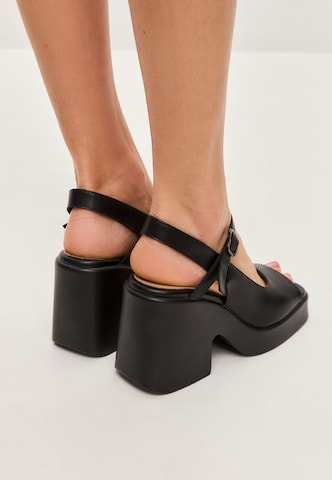 CESARE GASPARI Slingpumps in Schwarz