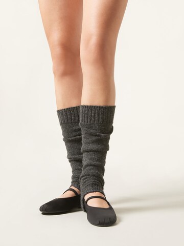 CALZEDONIA Stulpen in Grau: Vorderseite