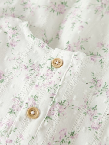 Robe 'NBFFRITING' NAME IT en blanc