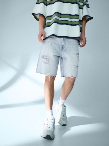 Bershka Baggy Дънки в синьо: отпред