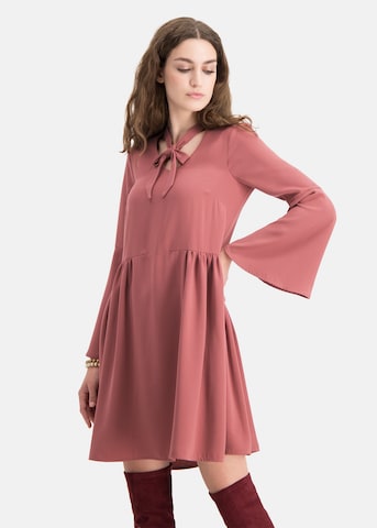 Nicowa Dress 'Bohiwa' in Pink: front