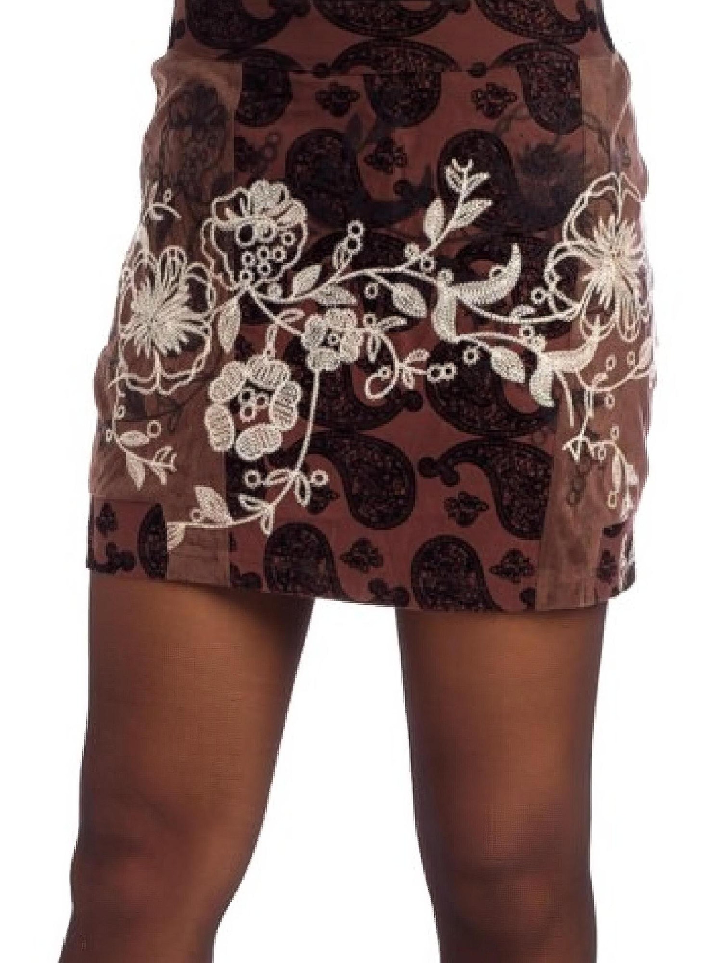 Gonna di KOROSHI in marrone