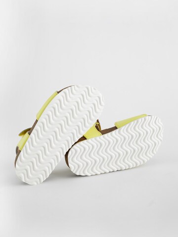 Sandales Next en jaune