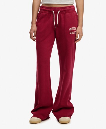 Pantalon 'Athletic Essentials' Superdry & Co en rouge : devant