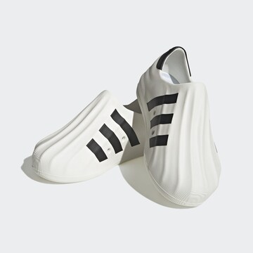 ADIDAS ORIGINALS - Zapatillas sin cordones 'Adifom Superstar' en blanco