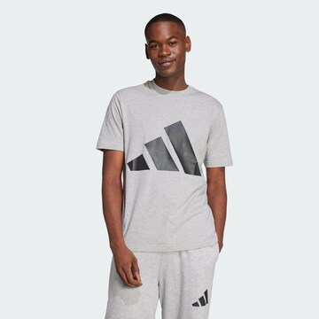 ADIDAS SPORTSWEAR Λειτουργικό μπλουζάκι 'Essentials' σε γκρι: μπροστά