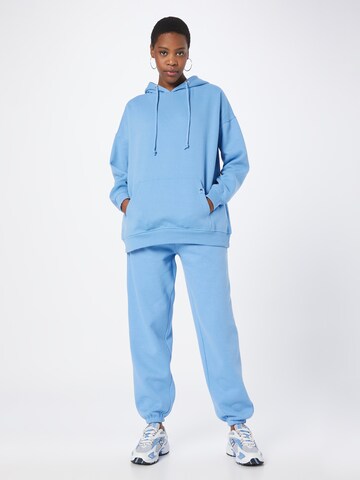 Nasty Gal - Fato de jogging em azul: frente