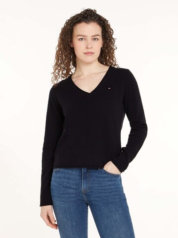 TOMMY HILFIGER Sweater in Black: front