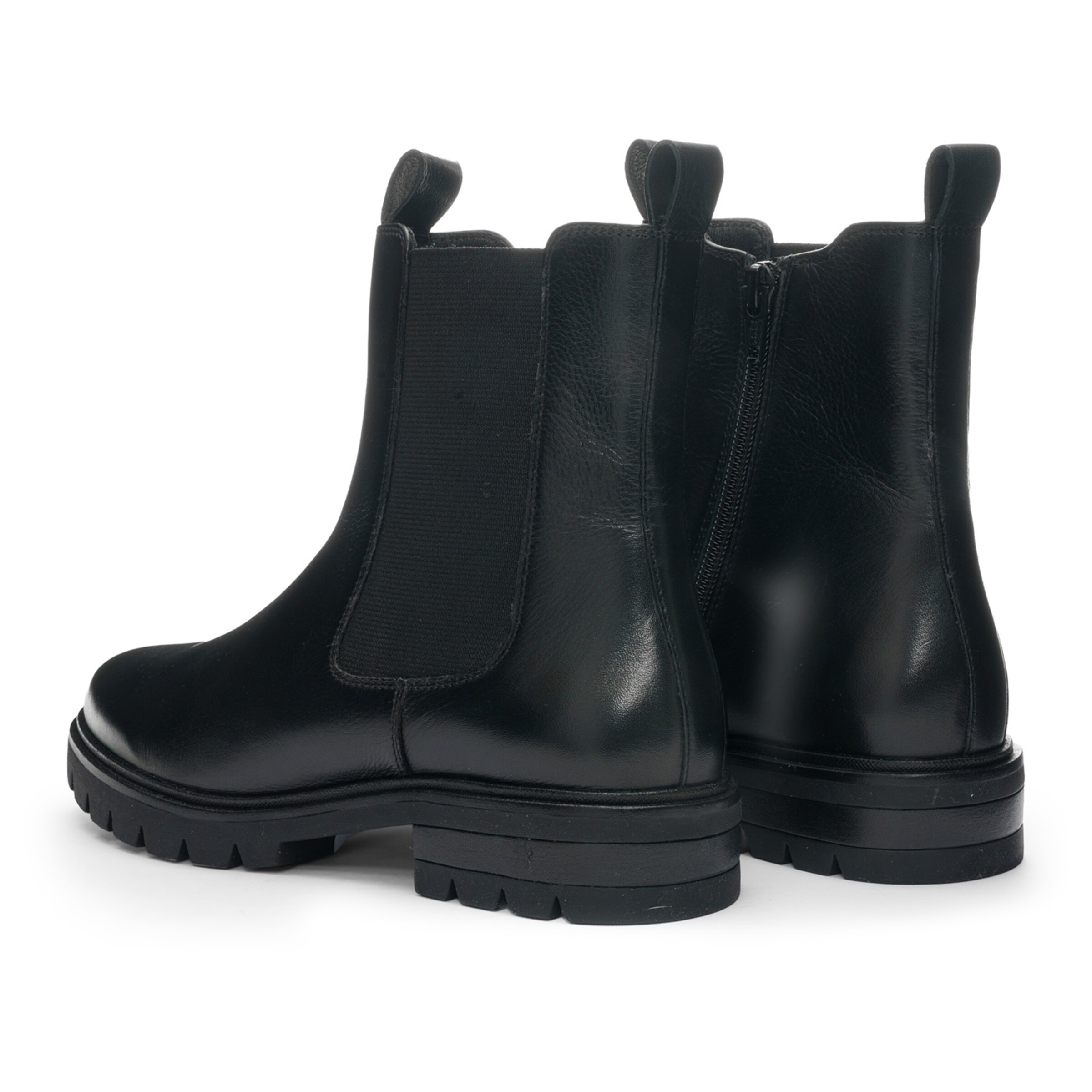 ARA Chelsea Boots in Black
