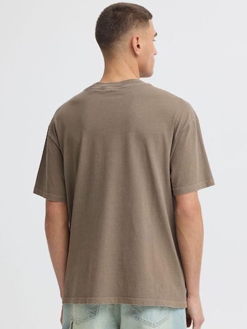 !Solid Shirt ' SDUncaster ' in Bruin