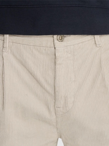 CAST IRON Regular Byxa 'Steeper relaxed fit chino' i grå