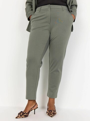Coupe slim Pantalon 'Sina' Wasabi Concept en gris : devant