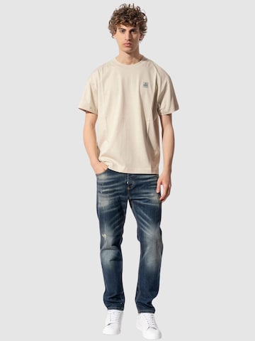 T-Shirt 'CLASH T-SHIRT' Refrigiwear en beige