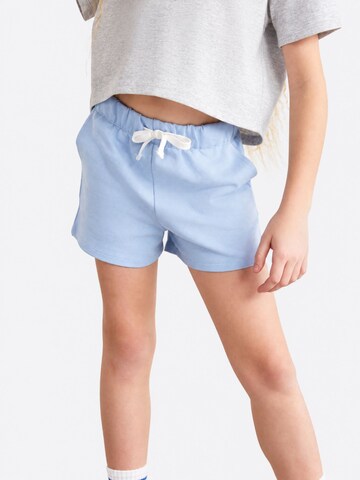 Grimelange Spodnie 'GRIMELANGE Jersey-Shorts mit Bindebund' w kolorze niebieski