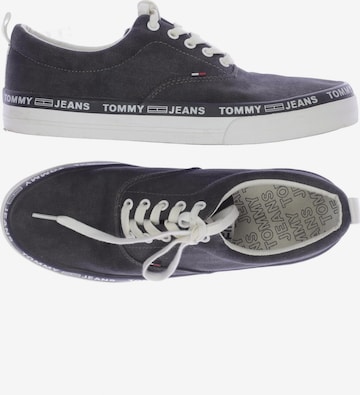 Tommy Jeans Sneakers & Trainers in 43 in Grey: front