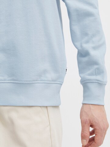 Sweat-shirt !Solid en bleu