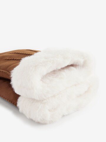 Next Vanter i brun