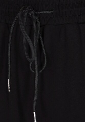 faina Athlsr - Loosefit Calças 'Fashion Look' em preto