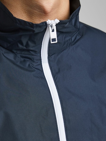 JACK & JONES Демисезонная куртка в Синий