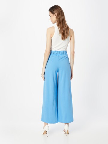 JDY Wide leg Pleat-Front Pants 'GEGGO' in Blue