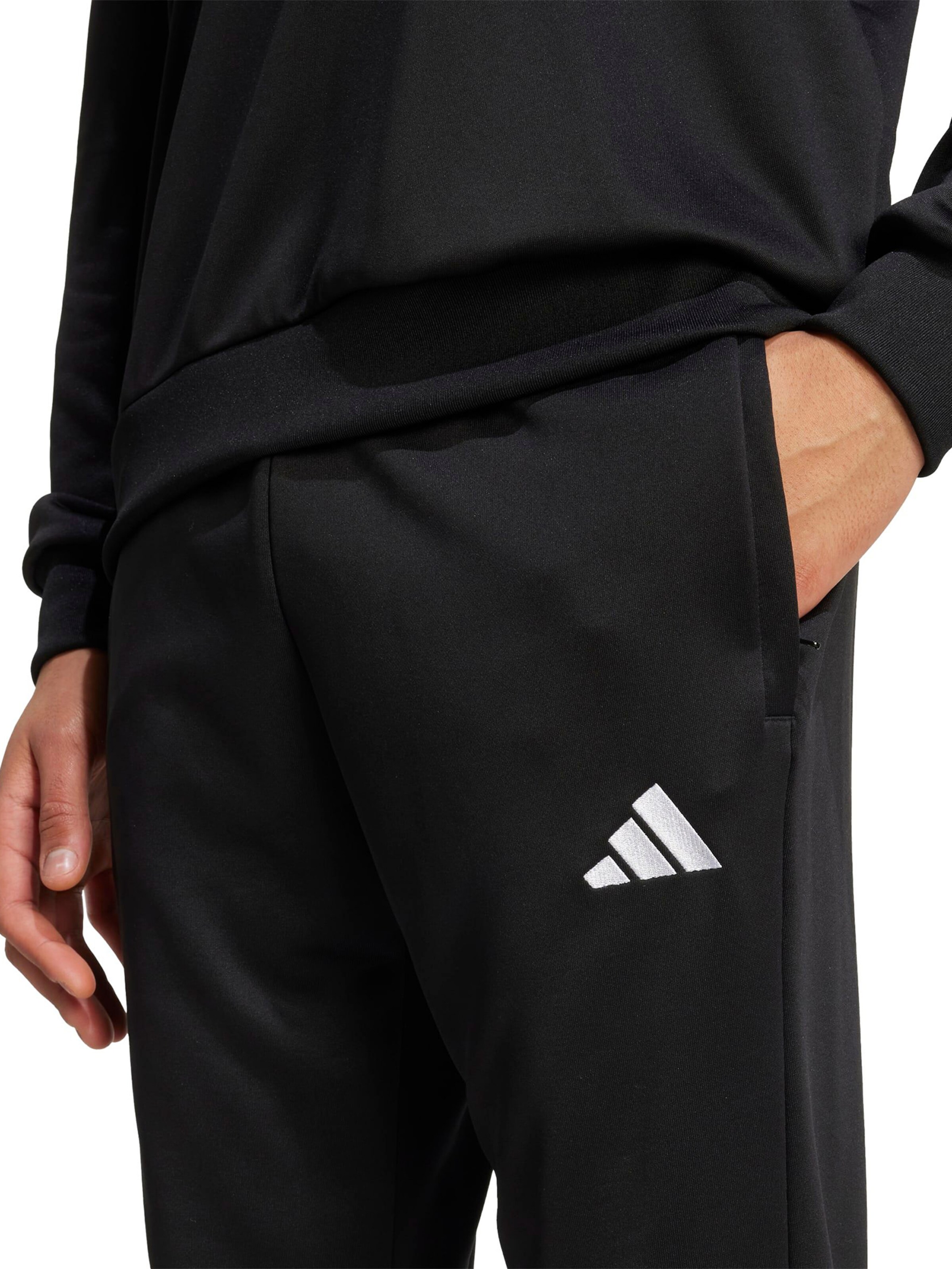 Completo per l'allenamento di ADIDAS SPORTSWEAR in nero